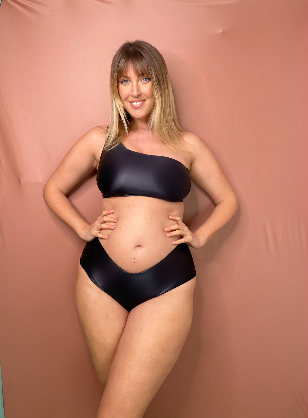 Venus Slip - NERO effetto Ecopelle / Opaco