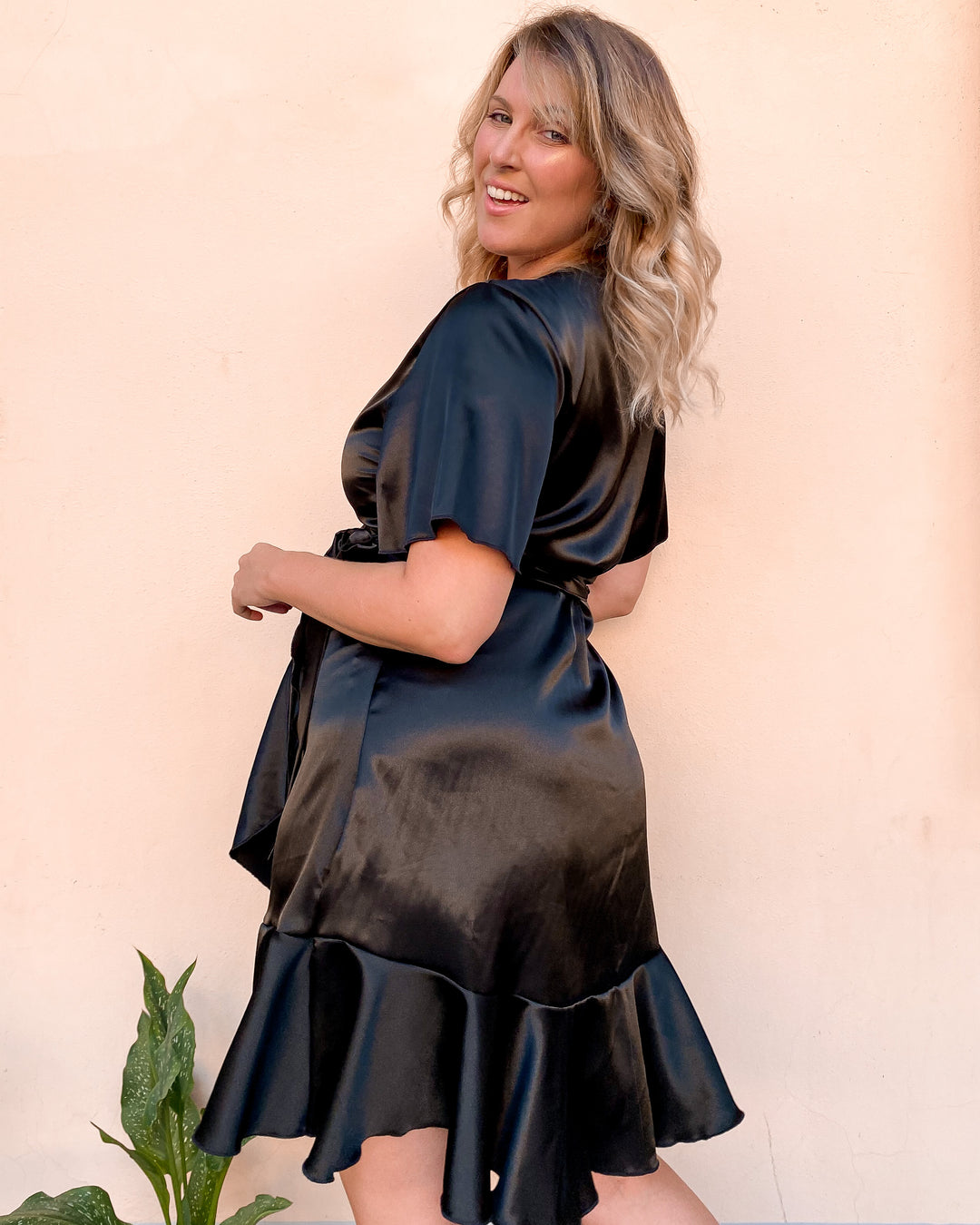Dress in Satin - BLACK