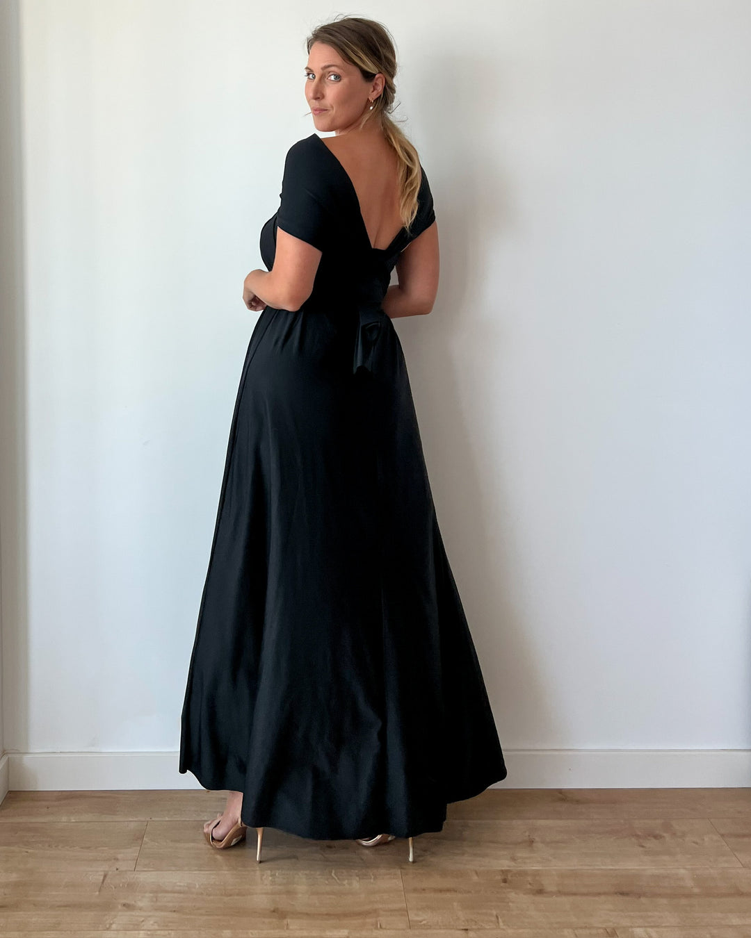 OLIMPIA Dress - Black
